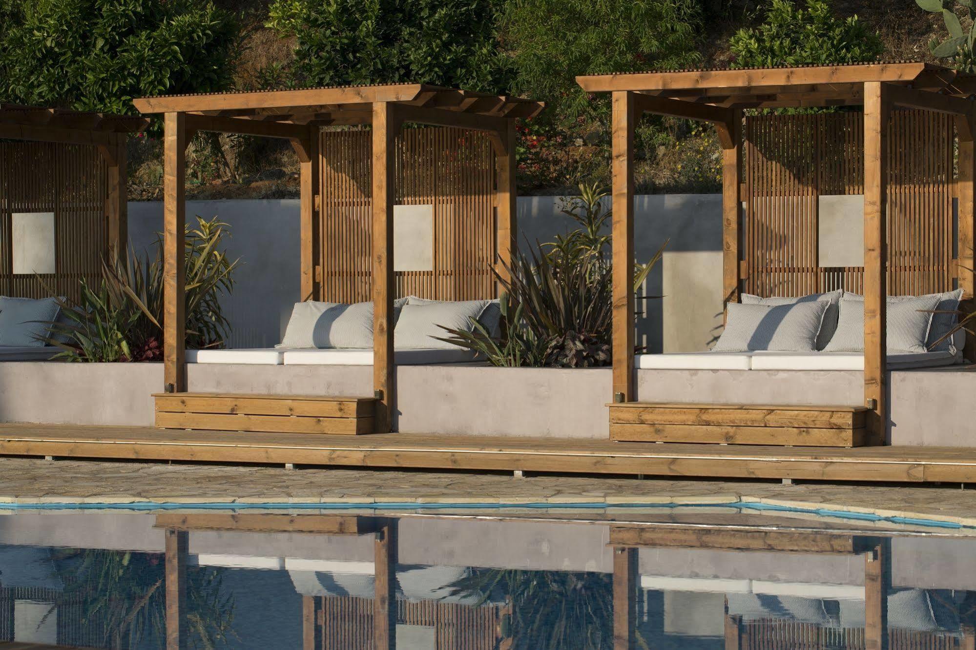 Ionian Eye Design & Apartment