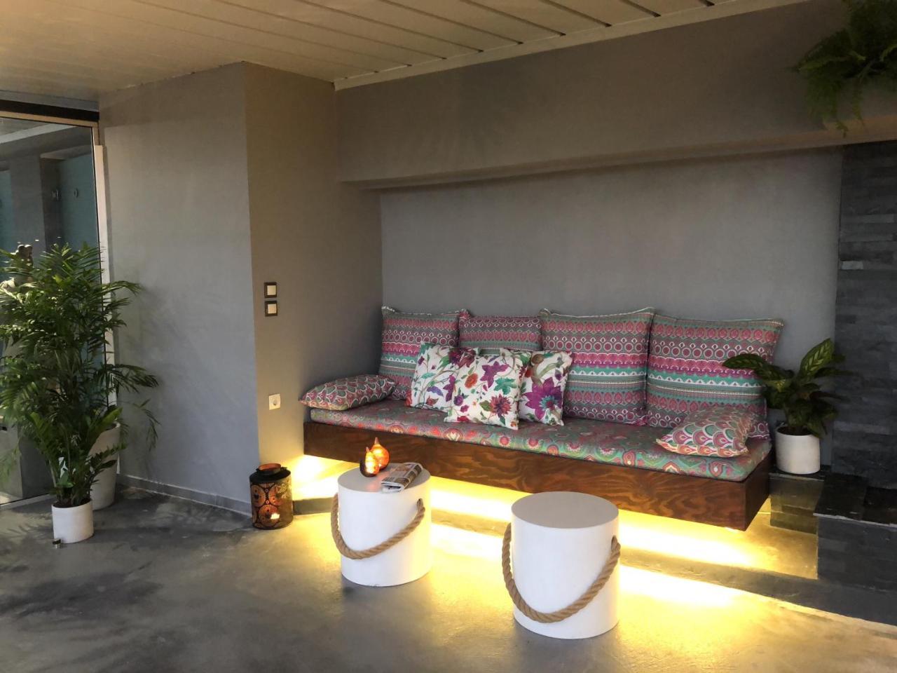 Apartment Ionian Eye Design & Mesongi