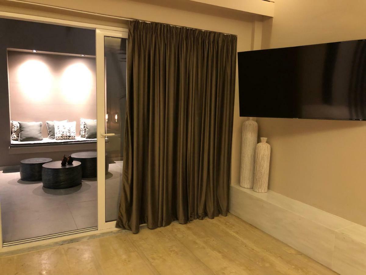 Ionian Eye Design & Apartment
