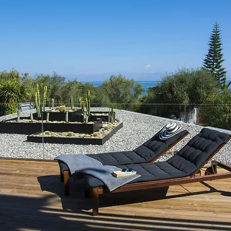 Ionian Eye Design Studios & Spa Mesongí Exterior photo