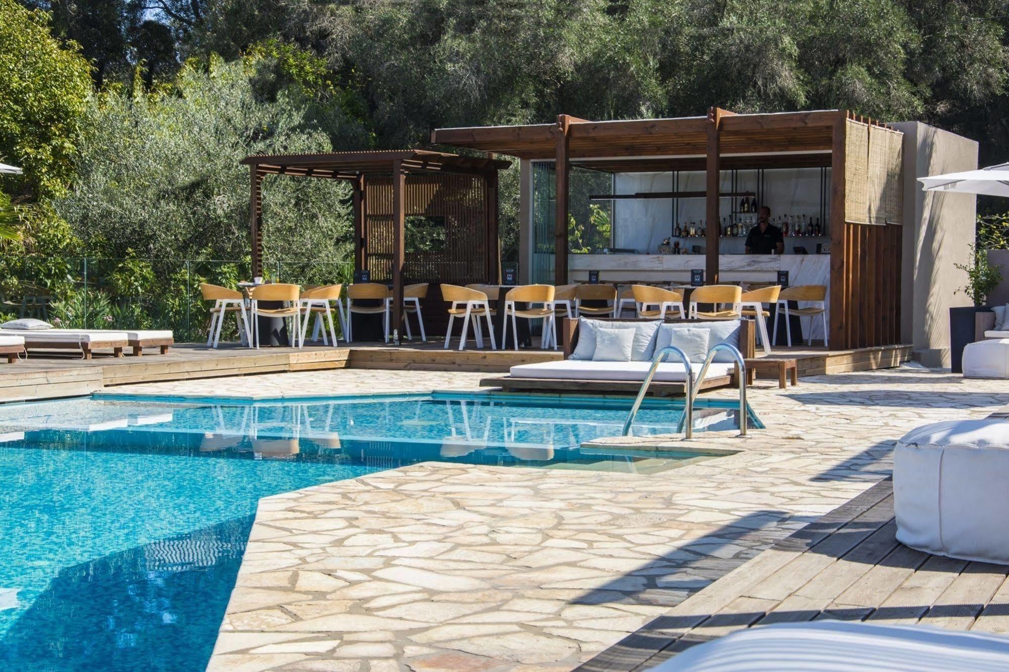 Ionian Eye Design & Apartament Mesongí